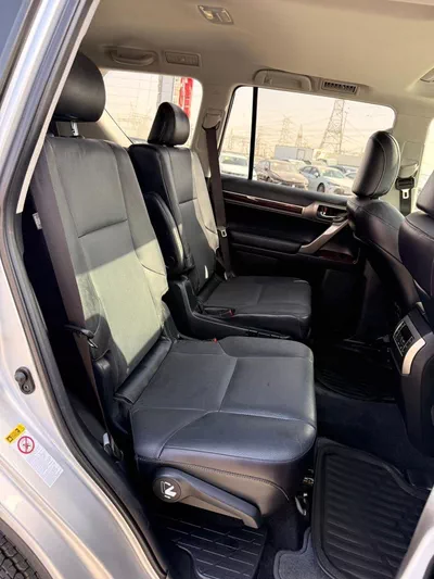 Lexus GX460 PLATINUM 4.6L 4WD-16