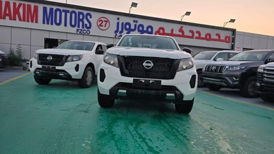 NISSAN NAVARA DOUBLE CAB 2.5L DIESEL 4X4 2026-9