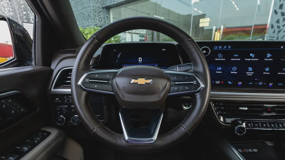 Chevrolet Tahoe 2025-15-15