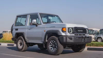 2025 Toyota Land Cruiser LC71 4.0L AT Petrol Full Option (Silver-Brown)-0