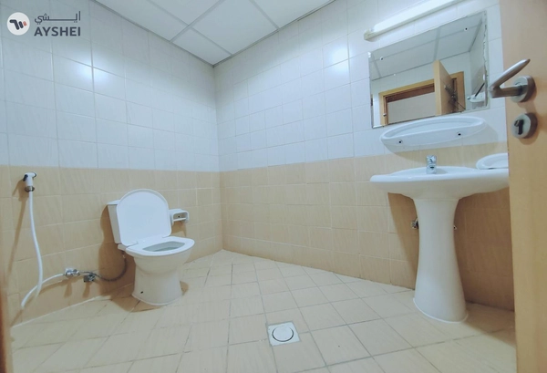 APARTMENT FOR RENT IN HESSA HOMES BUILDING, OUD METHA