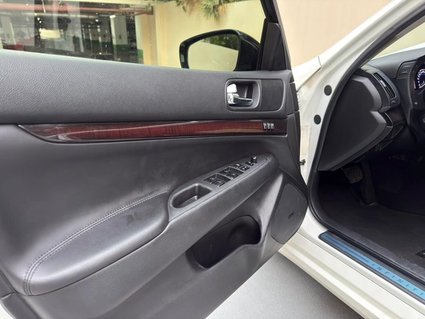 Gulf Specs 2014 INFINITI G25 2.5Litre V6 Top Edition, (Partial Agency Maintained)
