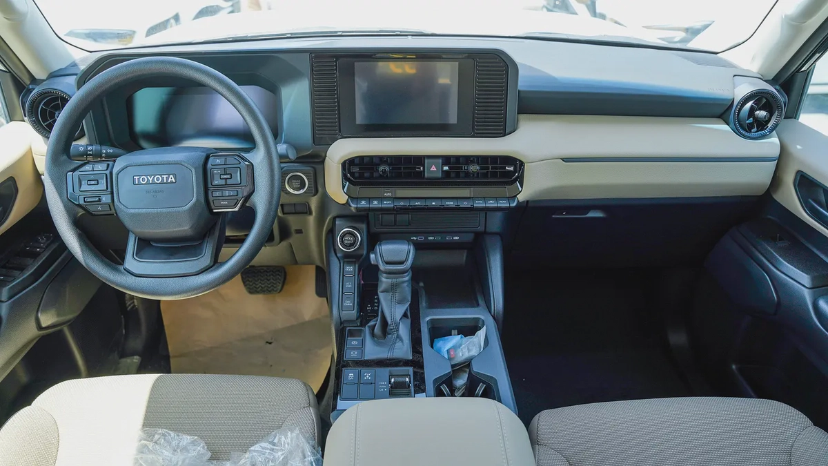Toyota Prado 2025 TXL basic  GCC Specs - Brand New-12-12
