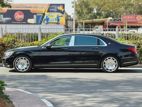 Mercedes-Maybach S-Class S600