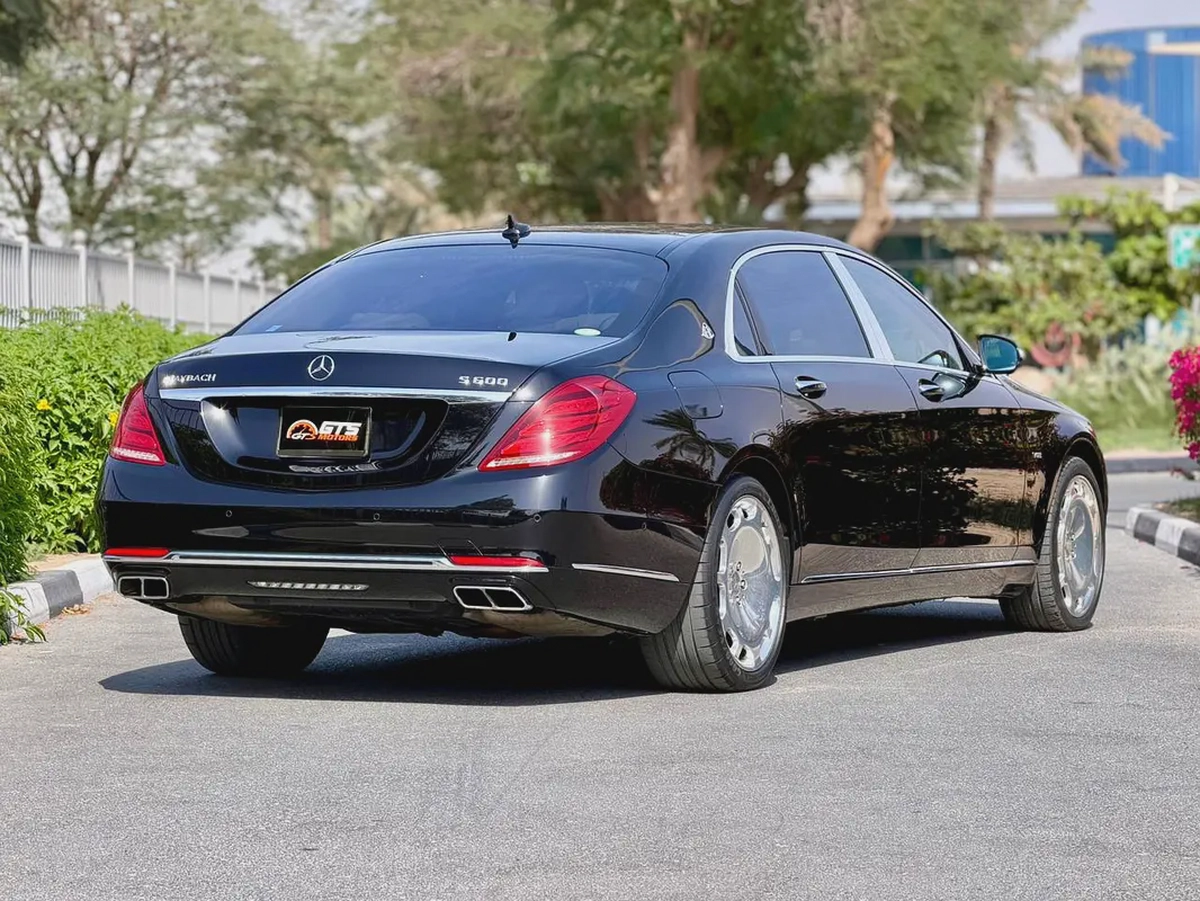 Mercedes-Maybach S-Class S600