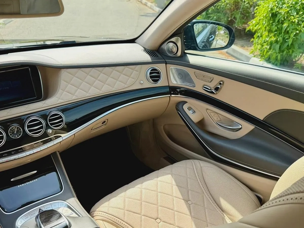Mercedes-Maybach S-Class S600