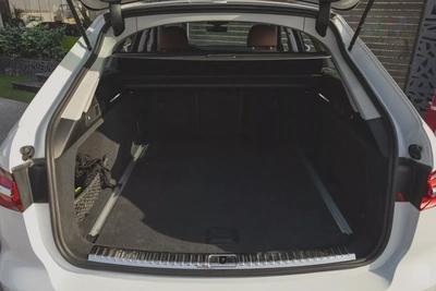 Audi A6 2024-13