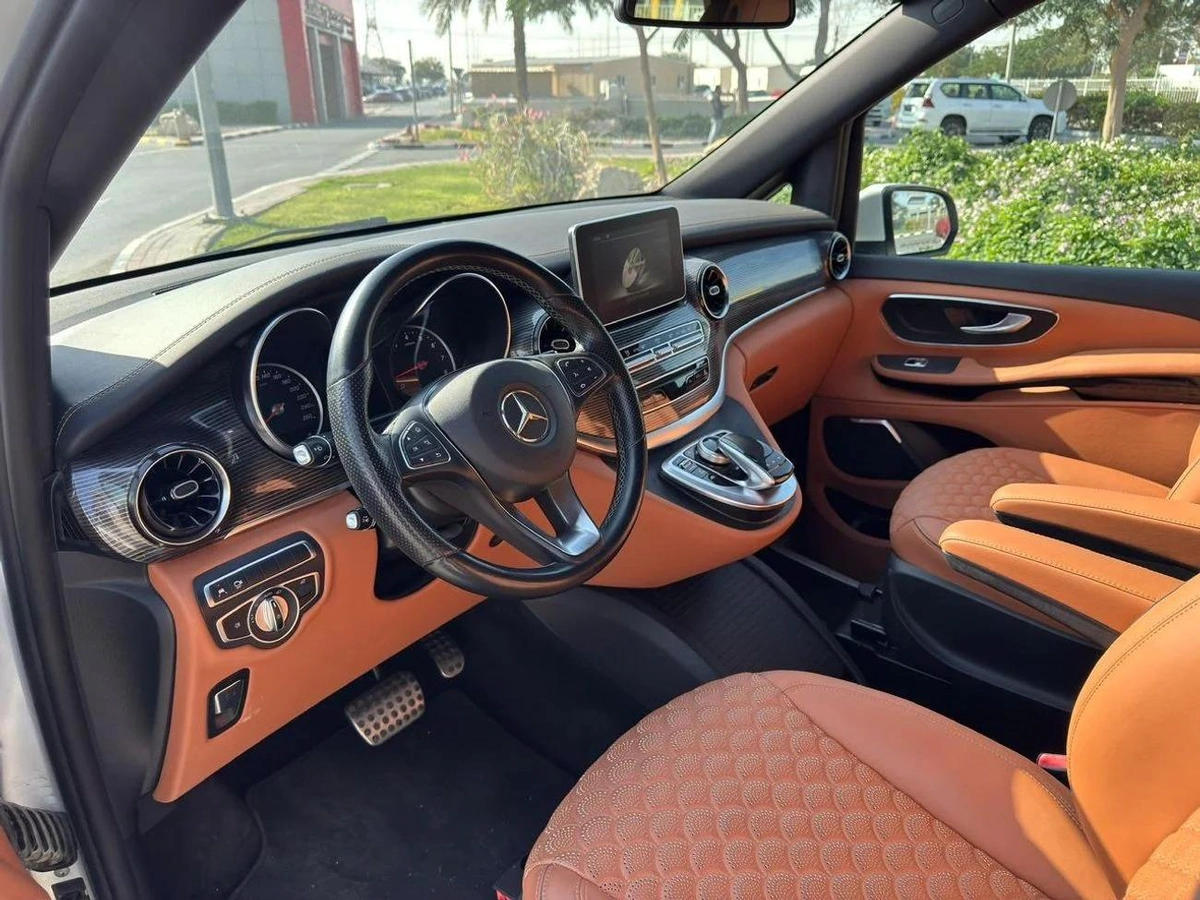 Mercedes Benz Vaneo