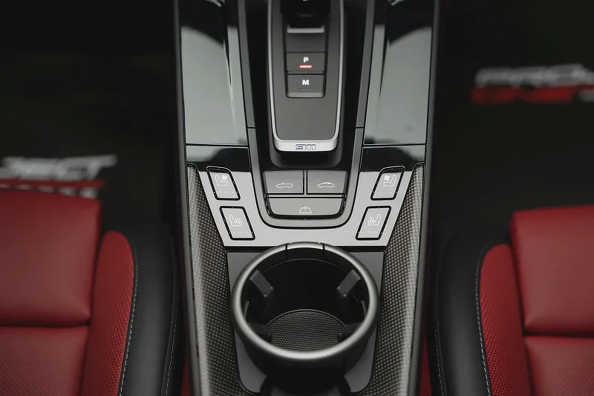 2025 PORSCHE 911 CARRERA 4 GTS WITH WARRANTY-13-13
