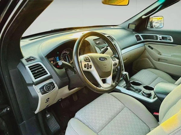 FORD EXPLORER XLT - 2012 - CLEAN CAR FRESH JAPAN IMPORT