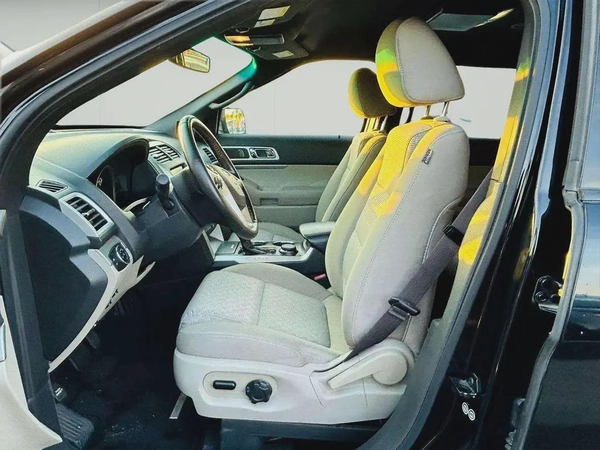 FORD EXPLORER XLT - 2012 - CLEAN CAR FRESH JAPAN IMPORT