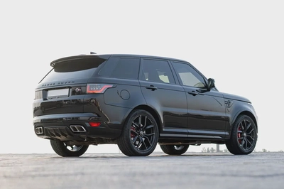 2018  Range Rover Sport SVR CLEANTITLE | Carbon Fiber Pack | Performance SUV-4