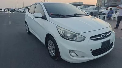 Hyundai Accent GL 2015 GCC Specs-2