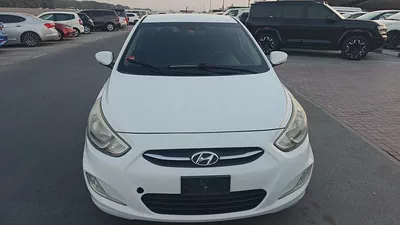 Hyundai Accent GL 2015 GCC Specs-5