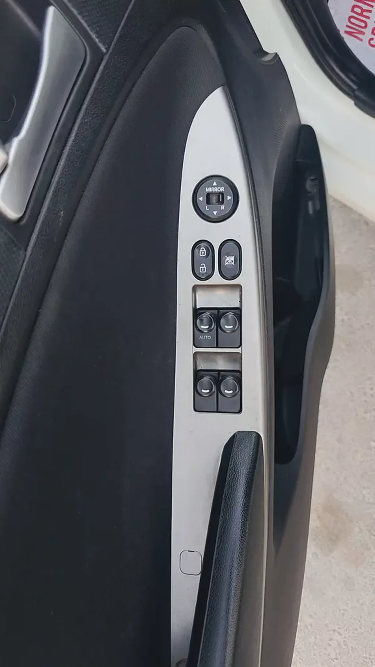 Hyundai Accent GL 2015 GCC Specs-12-12