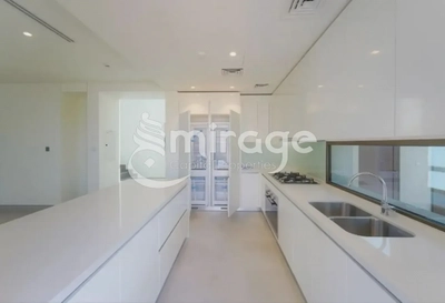 TOWNHOUSE FOR SALE IN NAD AL DHABI, AL JUBAIL ISLAND-3