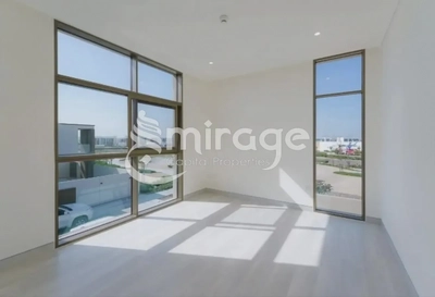 TOWNHOUSE FOR SALE IN NAD AL DHABI, AL JUBAIL ISLAND-4