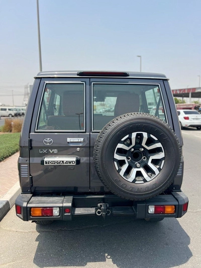 Toyota Land Cruiser HARDTOP LC71-3