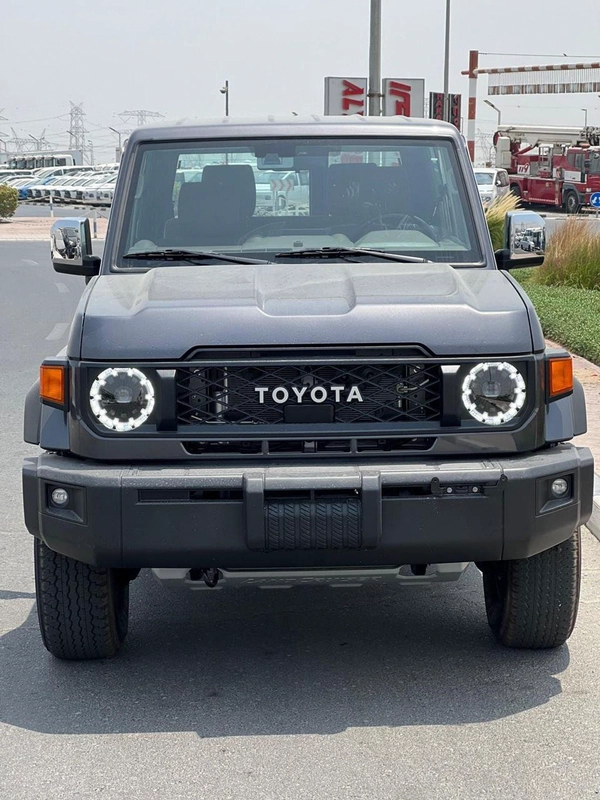 Toyota Land Cruiser HARDTOP LC71