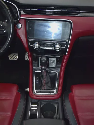 AED 476 EMi for 5Yrs | MG MG6 20T Trophy ( 2022 Model ) in Black Color GCC Specs-14