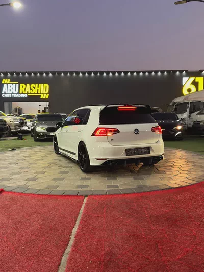 2015 Volkswagen Golf R Performance Edition GCC Specs-3