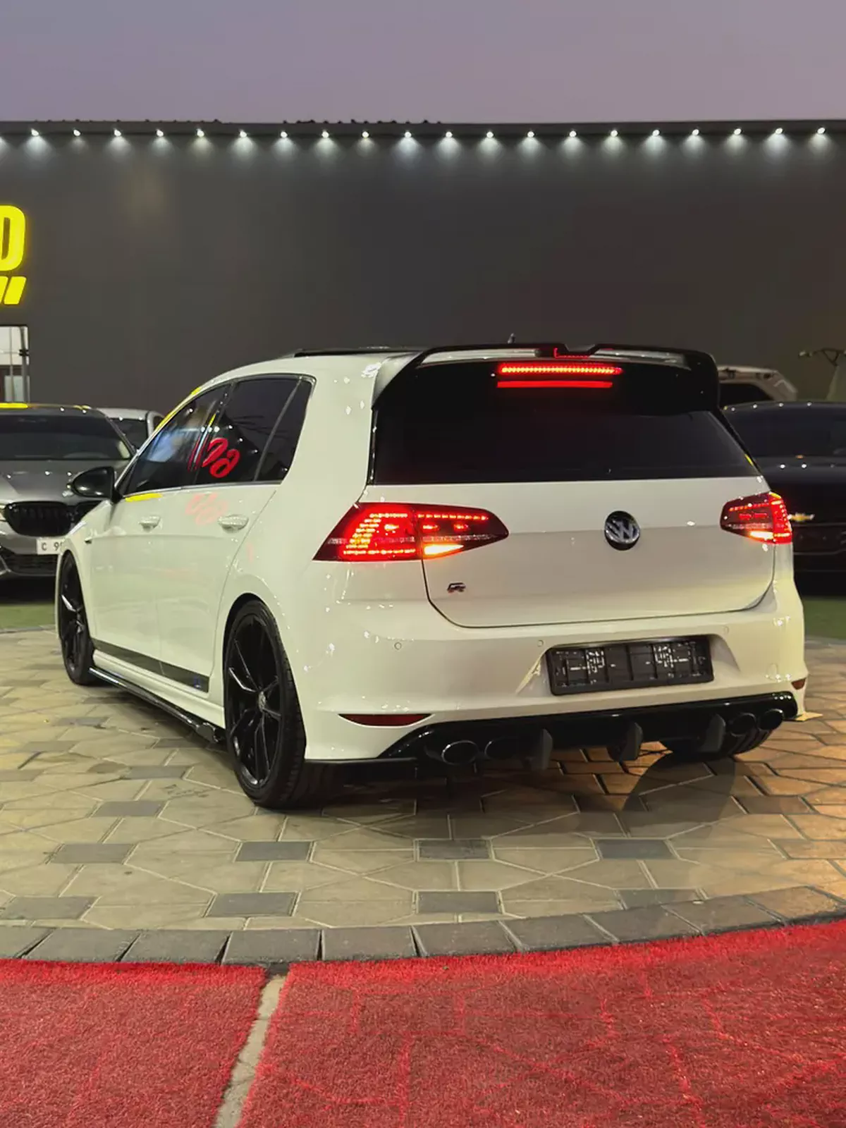2015 Volkswagen Golf R Performance Edition GCC Specs-1-1