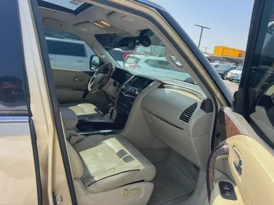 Nissan Patrol LE 2012 GCC Specs - Well Maintained-3
