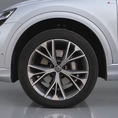 2,682 P.M • 0% Downpayment • Audi Q8 55 TFSI S-Line • 1 Year Warranty-5