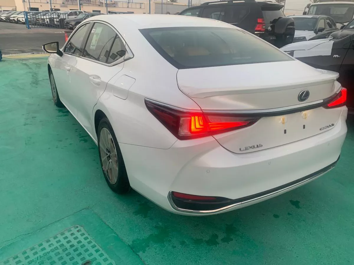 New 2026 Lexus ES 300-2-2