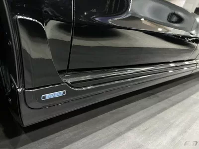 Mercedes Benz V 250 AVANTGARDE/E VIP BUSINESS VAN –  FULL LUXURY OPTION | BRAND NEW | GCC | 2023 ORIGINAL BRABUS BODY KIT WITH CERTIF-18