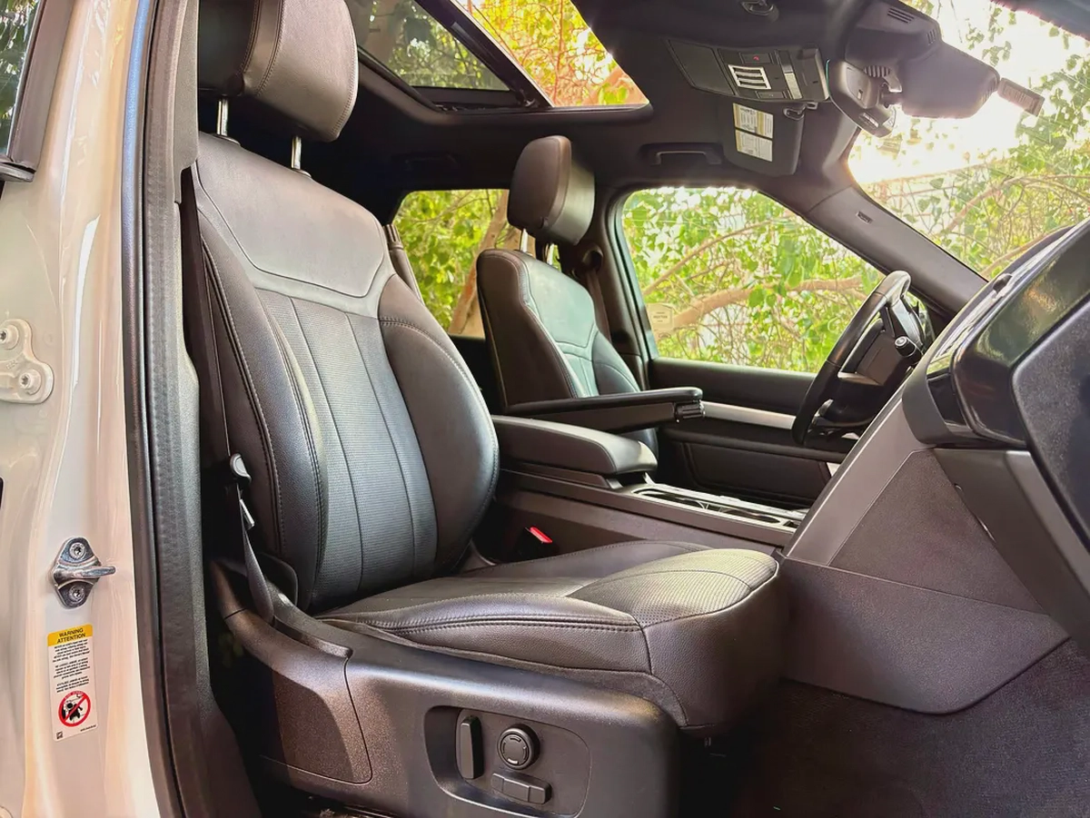 1,978 AED per month | Under Warranty till July 2027 | Excellent condition