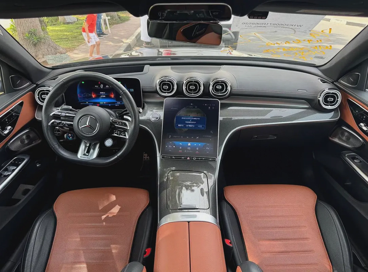 BENZ C43 | ///AMG | 2023 | BROWN INTERIOR | ONLY : 27,596 KM | JAPAN IMPORT | CLEAN TITLE
