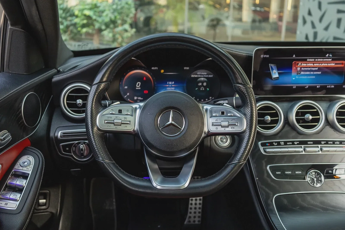 Mercedes-Benz C-Class 200 2021-11-11