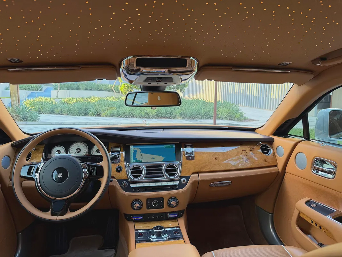 2016-Rolls Royce Wraith-Full option-Excellent Condition -Full Service History-16-16