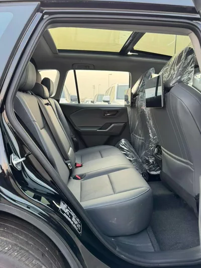 Toyota RAV4 LUXURY HEV LUXURY || 2.0L PETROL V4 | RADAR | PANORAMIC ROOF | REAR ENTERTAINMENT SCREEN | FULL OPTION (CODE #-12