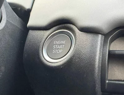 Toyota RAV4 LUXURY HEV LUXURY || 2.0L PETROL V4 | RADAR | PANORAMIC ROOF | REAR ENTERTAINMENT SCREEN | FULL OPTION (CODE #-19