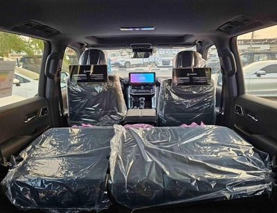 Toyota Land Cruiser VX || 4.0L PETROL V6 | RADAR | BIG DVD | LEATHER WITH MEMORY SEATS (CODE#VX4MA)-16