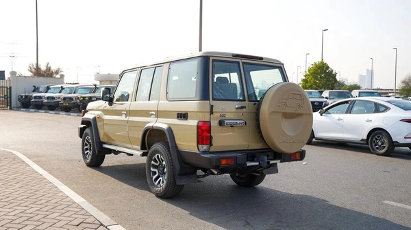 Toyota Land Cruiser 70