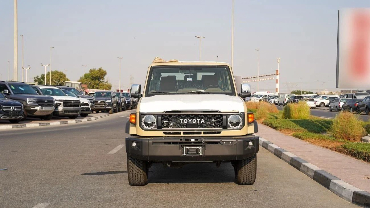 Toyota Land Cruiser 70