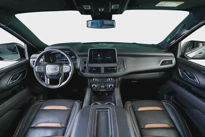 GMC Yukon AT4- GCC-6.2L- Full service history in  Agency-Dealer warranty till August 2033-9