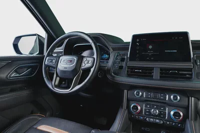 GMC Yukon AT4- GCC-6.2L- Full service history in  Agency-Dealer warranty till August 2033-11