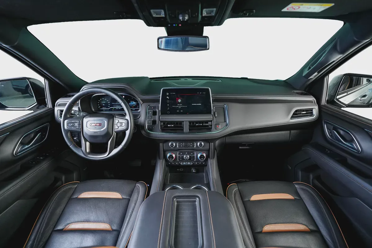 GMC Yukon AT4- GCC-6.2L- Full service history in Agency-Dealer warranty till August 2033-9-9