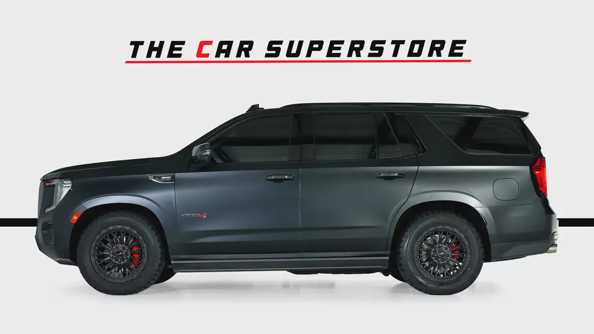 GMC Yukon AT4- GCC-6.2L- Full service history in Agency-Dealer warranty till August 2033-4-4