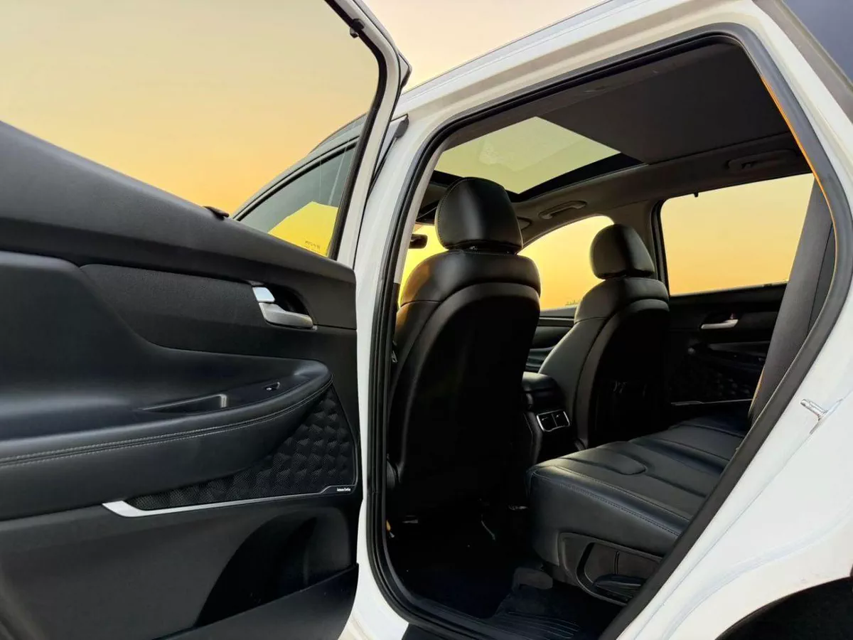 Hyundai Santa Fe SMART 2022 Hyundai Santa fe Limited 2.5L Turbo Full Option Panoramic View - Sensor & Radar With 360* CAM --14-0