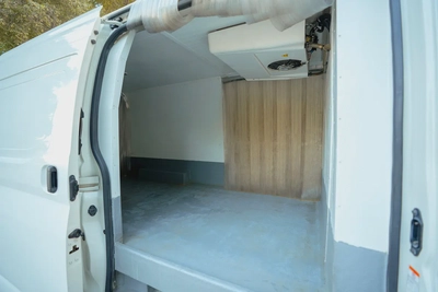 High Roof | Manual | Chiller Van | GCC Specs | Ref#T02941-8