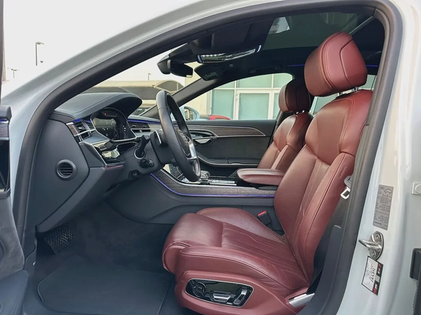 (2021) AUDI A8 //QUATTRO// GCC FULL OPTION -ORIGINAL PAINT-