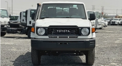 LC 79 /Petrol /Manual/ 4,0L /Diff-lock / DC MT-1