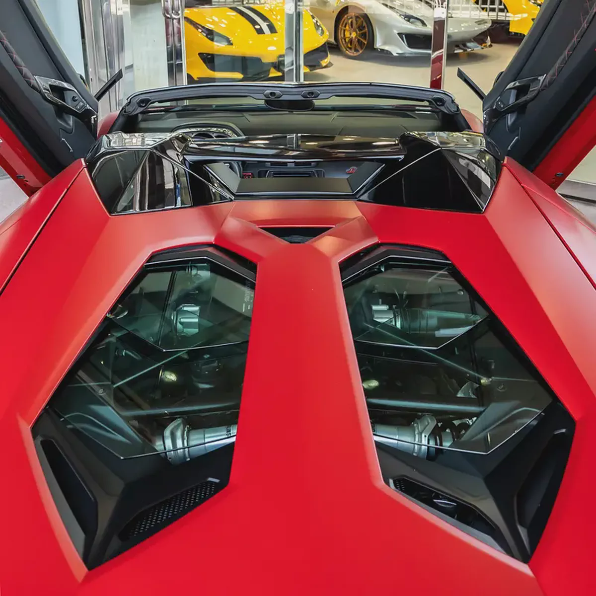 2015 Lamborghini Aventador LP 700-4 Roadster 1 OF 1 | GCC Specs | Low Mileage-12-12
