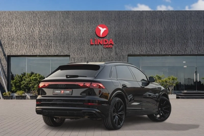 Audi Q8 2025-14