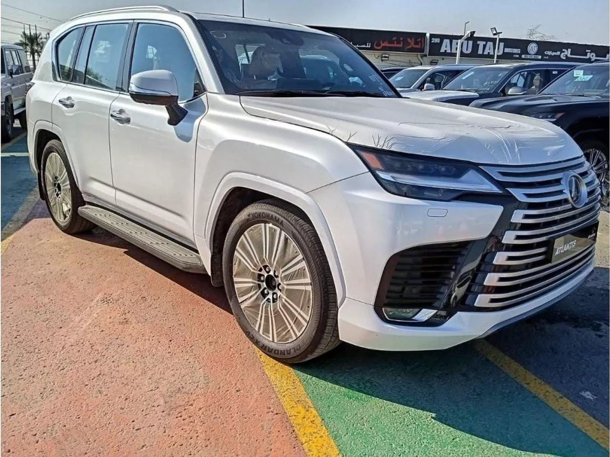 Lexus LX 500 LEXUS LX 500 DIESEL--2022